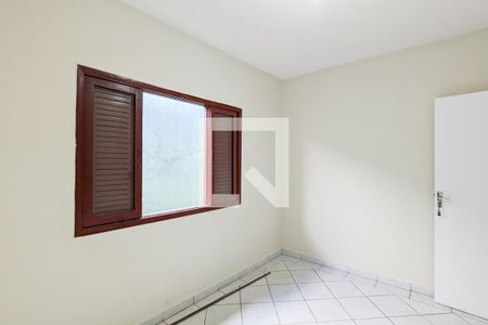 Casa à venda com 165m², 3 quartos e 2 vagas Casa à venda com 165m², 3 quartos e 2 vagasQuarto 2