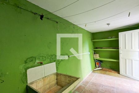 Casa à venda com 165m², 3 quartos e 2 vagas Casa à venda com 165m², 3 quartos e 2 vagasÁrea de serviço