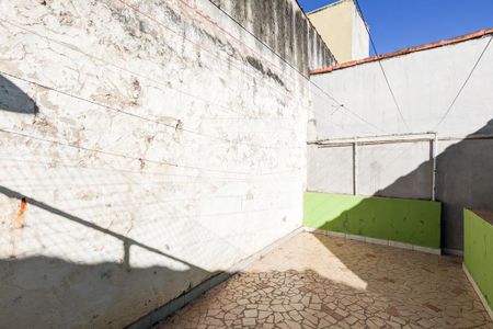 Casa à venda com 165m², 3 quartos e 2 vagas Casa à venda com 165m², 3 quartos e 2 vagasVaral