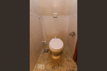 Apartamento à venda com 220m², 5 quartos e 4 vagasLavabo