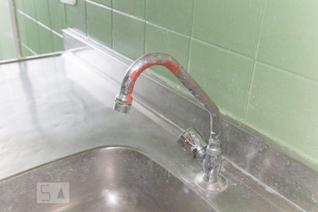 Apartamento à venda com 65m², 2 quartos e 1 vagaCozinha torneira