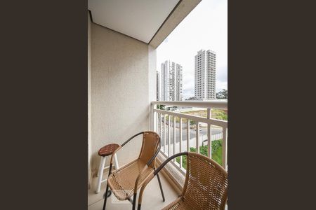 Varanda de apartamento para alugar com 2 quartos, 60m² em Parque Reboucas, São Paulo