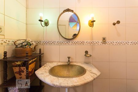 Lavabo de casa para alugar com 3 quartos, 180m² em Centro, Florianópolis