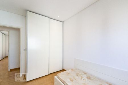 Apartamento para alugar com 110m², 3 quartos e 2 vagas Apartamento para alugar com 110m², 3 quartos e 2 vagasQuarto 1