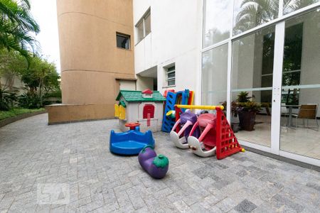 Apartamento para alugar com 110m², 3 quartos e 2 vagas Apartamento para alugar com 110m², 3 quartos e 2 vagasPlayground