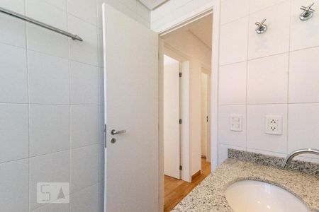 Apartamento para alugar com 110m², 3 quartos e 2 vagas Apartamento para alugar com 110m², 3 quartos e 2 vagasBanheiro Social 1
