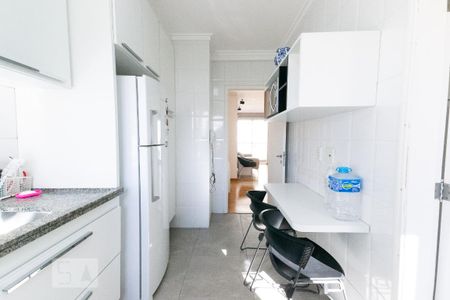 Apartamento para alugar com 110m², 3 quartos e 2 vagas Apartamento para alugar com 110m², 3 quartos e 2 vagasCozinha