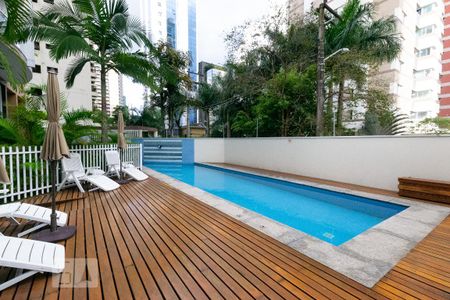 Apartamento para alugar com 110m², 3 quartos e 2 vagas Apartamento para alugar com 110m², 3 quartos e 2 vagasPiscina