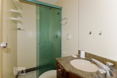 Apartamento à venda com 86m², 3 quartos e 1 vaga Apartamento à venda com 86m², 3 quartos e 1 vagaBanheiro