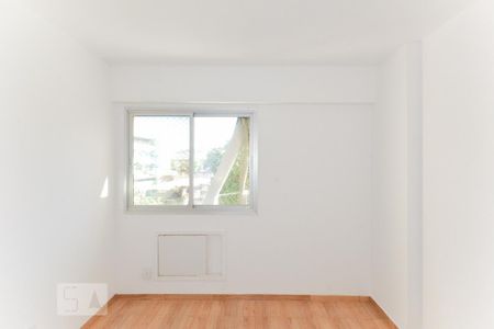 Apartamento à venda com 86m², 3 quartos e 1 vaga Apartamento à venda com 86m², 3 quartos e 1 vagaQuarto 1