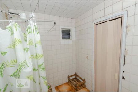 Banheiro de casa à venda com 1 quarto, 15m² em Vila Isabel, Rio de Janeiro
