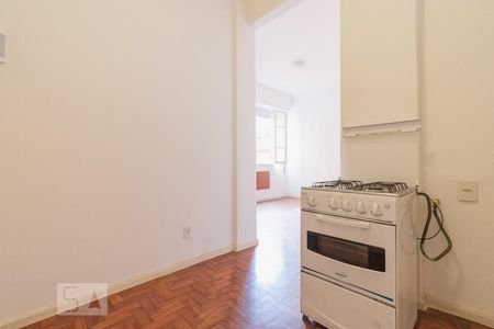 Cozinha de kitnet/studio para alugar com 1 quarto, 23m² em Laranjeiras, Rio de Janeiro