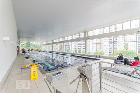 Apartamento para alugar com 70m², 2 quartos e 2 vagasPiscina