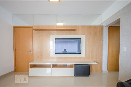 Apartamento para alugar com 70m², 2 quartos e 2 vagasSala