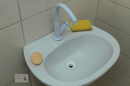 Apartamento à venda com 56m², 2 quartos e 1 vaga Apartamento à venda com 56m², 2 quartos e 1 vagaBanheiro
