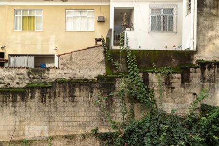 Apartamento à venda com 56m², 2 quartos e 1 vaga Apartamento à venda com 56m², 2 quartos e 1 vagaVista Quarto 1