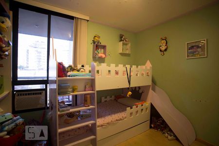 quarto 1 de apartamento à venda com 3 quartos, 104m² em Icaraí, Niterói