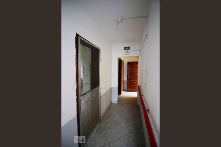 Casa para alugar com 320m², 8 quartos e 2 vagasCorredor