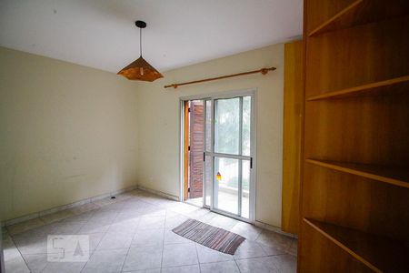 Casa para alugar com 320m², 8 quartos e 2 vagasQuarto 6