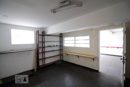 Sala do Piso Inferior de casa para alugar com 8 quartos, 320m² em Vila Ida, São Paulo