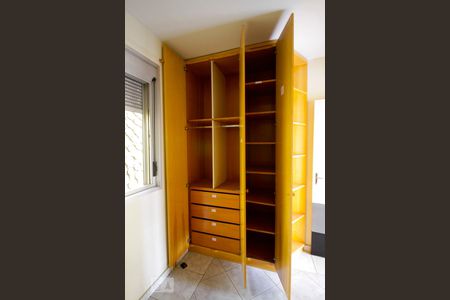 Casa para alugar com 320m², 8 quartos e 2 vagasQuarto 5