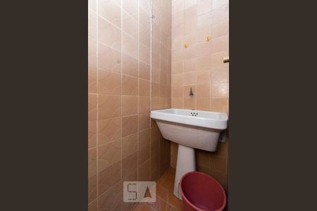 Apartamento para alugar com 57m², 1 quarto e sem vagaBanheiro