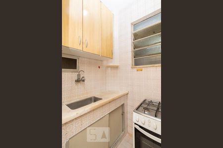 Cozinha de apartamento para alugar com 1 quarto, 57m² em Centro, Niterói