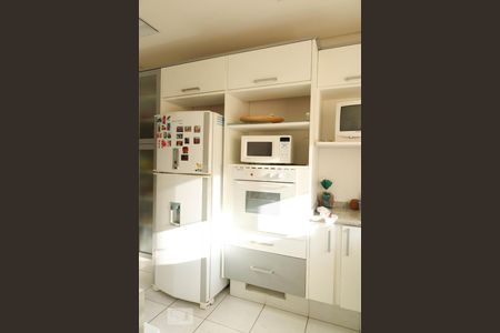 Casa à venda com 337m², 3 quartos e 6 vagasCozinha