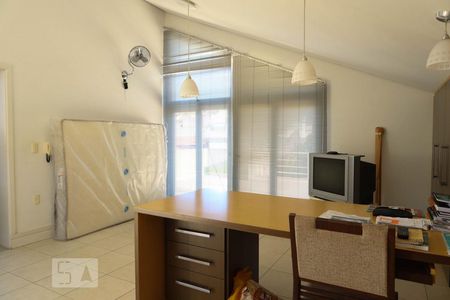 Casa à venda com 337m², 3 quartos e 6 vagasQuarto 1