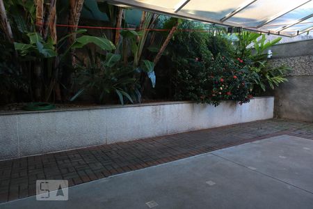 Casa à venda com 337m², 3 quartos e 6 vagasVaranda 