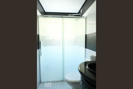 Casa à venda com 337m², 3 quartos e 6 vagasBanheiro 