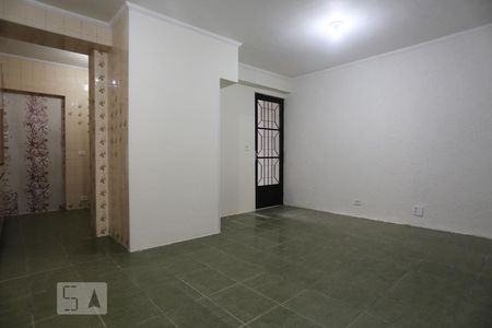 Sala de casa para alugar com 2 quartos, 180m² em Cipava, Osasco