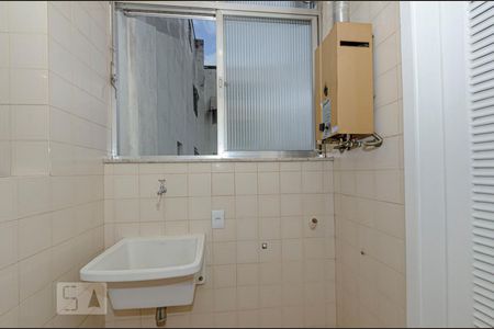 Apartamento à venda com 80m², 2 quartos e 1 vagaÁrea de Serviço