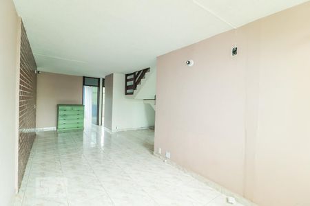 Sala de apartamento para alugar com 3 quartos, 68m² em Taquara, Rio de Janeiro