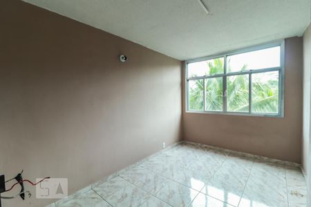 Quarto 1 de apartamento para alugar com 3 quartos, 68m² em Taquara, Rio de Janeiro