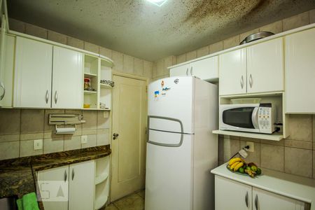 Apartamento à venda com 130m², 3 quartos e sem vagaCozinha