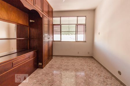 Quarto 1 de apartamento para alugar com 2 quartos, 68m² em Irajá, Rio de Janeiro