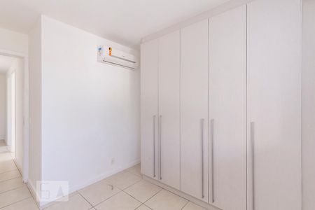 Apartamento à venda com 102m², 3 quartos e 2 vagasQuarto 1