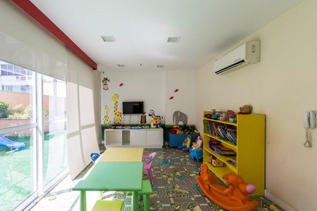 Apartamento à venda com 102m², 3 quartos e 2 vagasÁrea comum - Brinquedoteca