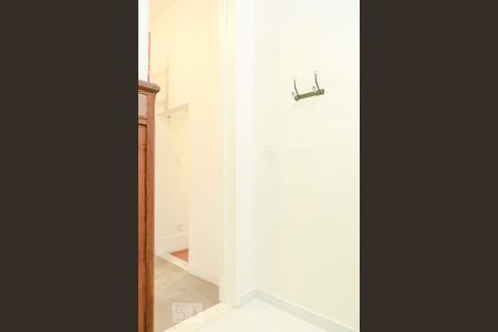 Apartamento para alugar com 90m², 2 quartos e sem vagaBanheiro