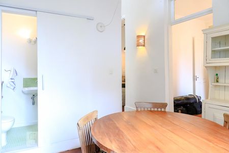 Apartamento para alugar com 90m², 2 quartos e sem vagaSala