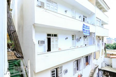 Apartamento para alugar com 90m², 2 quartos e sem vagaVista