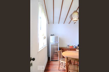 Apartamento para alugar com 90m², 2 quartos e sem vagaSala