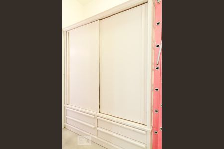 Apartamento para alugar com 90m², 2 quartos e sem vagaCorredor