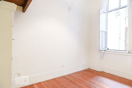 Apartamento para alugar com 90m², 2 quartos e sem vagaQuarto 1