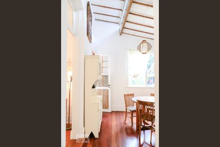 Apartamento para alugar com 90m², 2 quartos e sem vagaSala