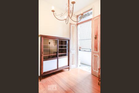 Sala de apartamento para alugar com 2 quartos, 90m² em Santa Teresa, Rio de Janeiro