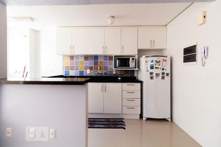 Apartamento para alugar com 67m², 2 quartos e 1 vagaCozinha