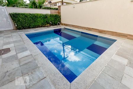 Apartamento para alugar com 70m², 3 quartos e 1 vaga Apartamento para alugar com 70m², 3 quartos e 1 vagaPiscina