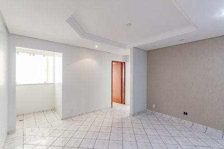 Sala de apartamento para alugar com 3 quartos, 70m² em Jardim Goiás, Goiânia